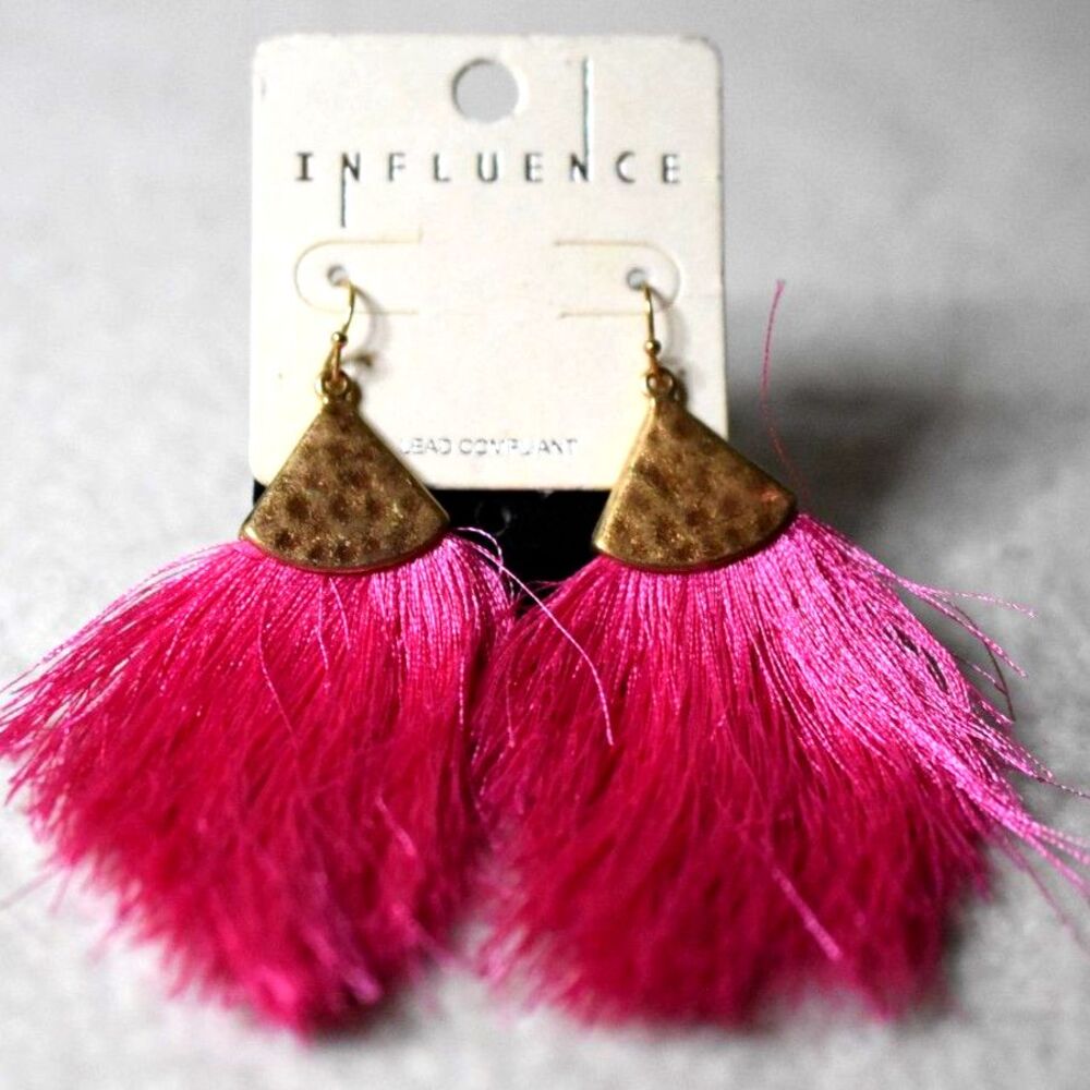Influence Diva Statement Hot Pink Fringe Gold Tone Hammered 3.5" Hook Earrings